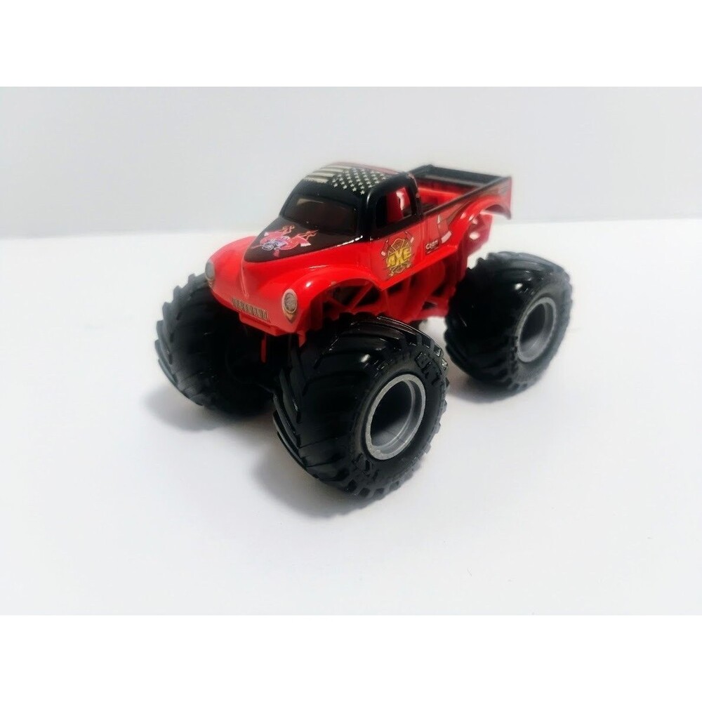 SPIN MASTER MONSTER JAM AXE 1:64 DIECAST MONSTER TRUCK GRAY WHEELS